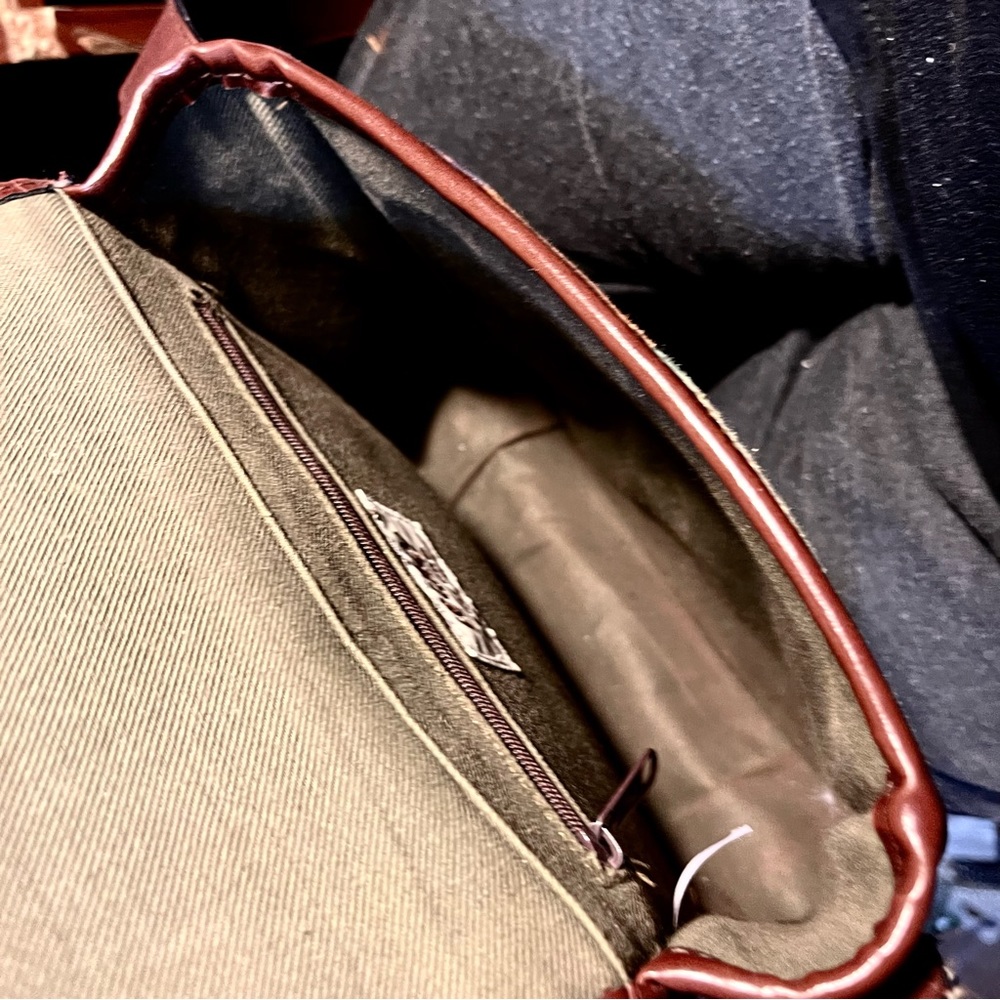 legacy canvas crossbody - Picture 8 of 8